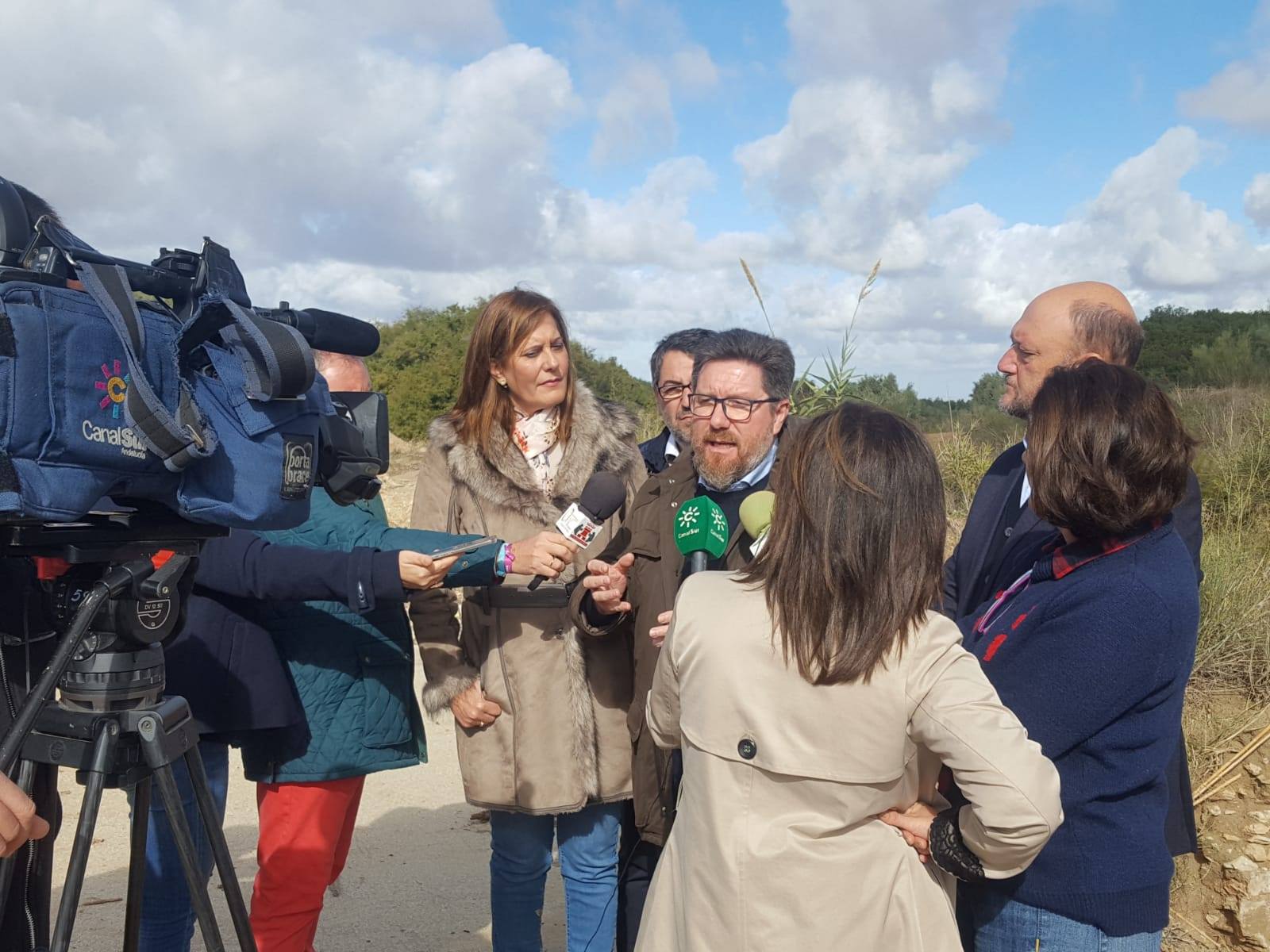 La transformación de mil hectáreas de olivar en regadío "se anticipa al futuro de nuestra agricultura" - Aceite 1881
