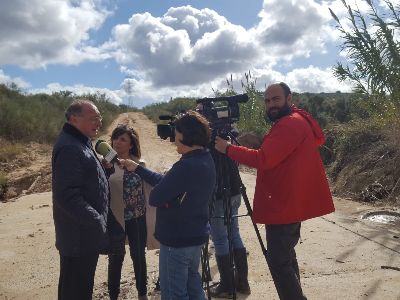La transformación de mil hectáreas de olivar en regadío "se anticipa al futuro de nuestra agricultura" - Aceite 1881